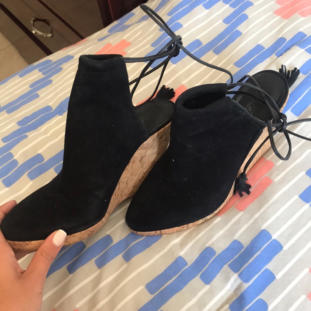 Boot Wedge - image 1